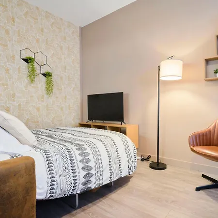 Locationstourcoing - Le 100 *